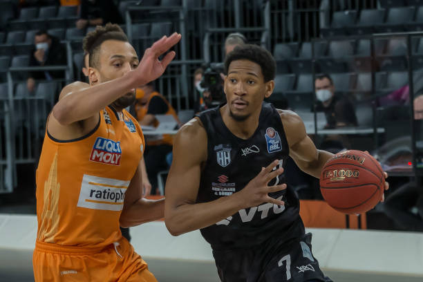 国联比赛中 国联比赛中