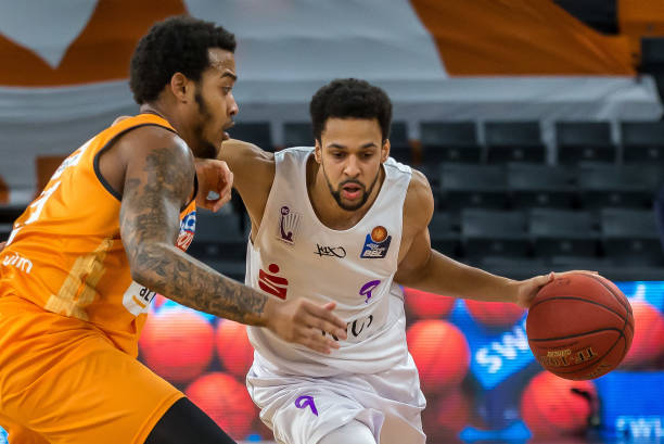 秀年轻球员 秀年轻球员